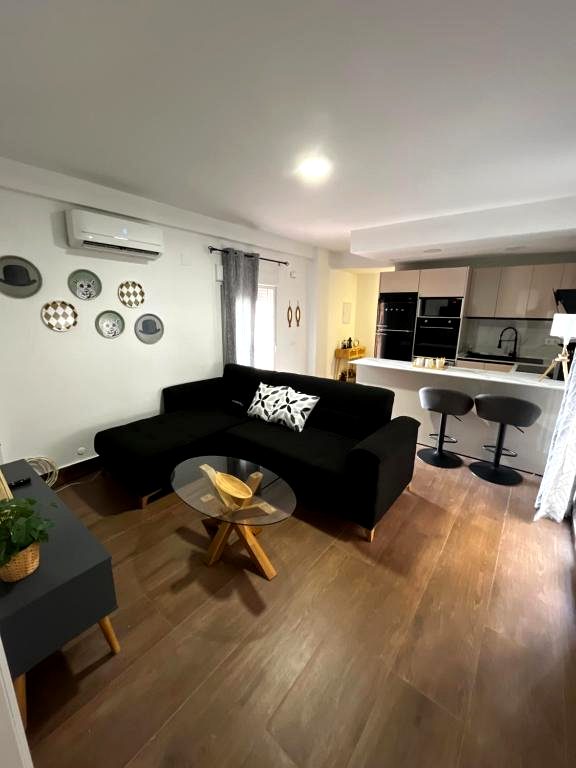 Salón y cocina del apartamento